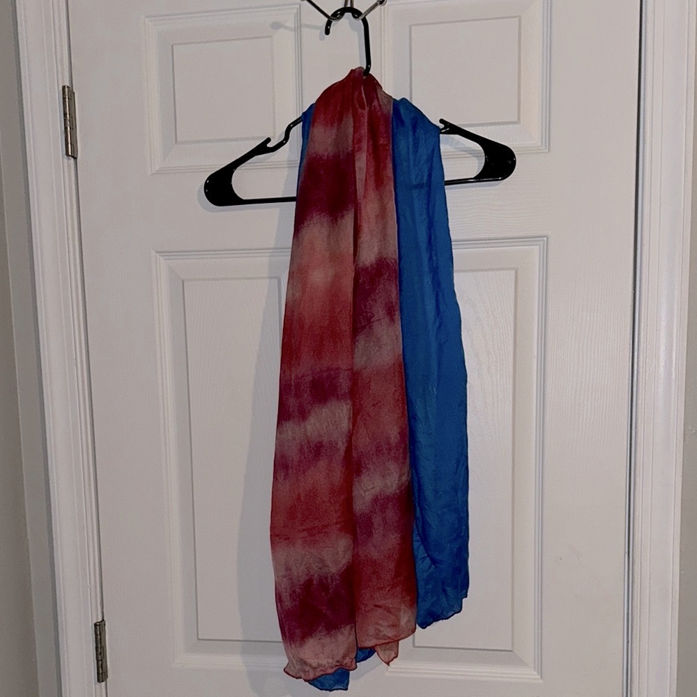 Elegant Multicolor Scarf